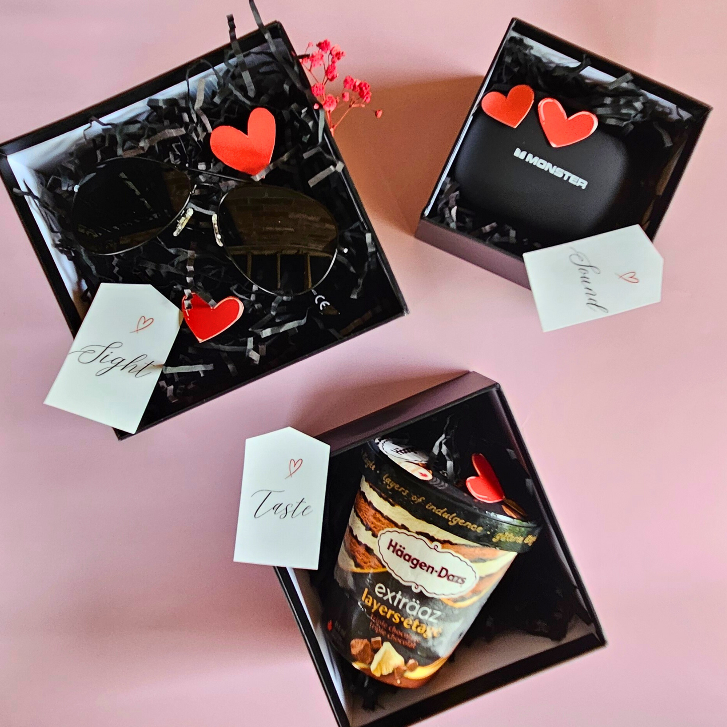 Personalized 5 sense Hamper for Boyfriend / Girlfriend